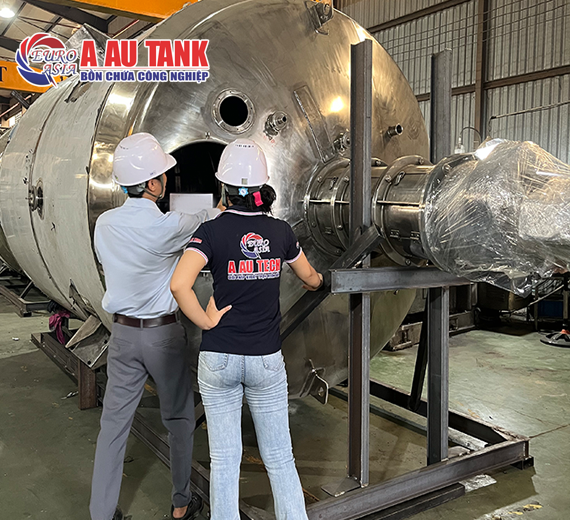 bồn khuấy gia nhiệt thực phẩm 12000 lít
