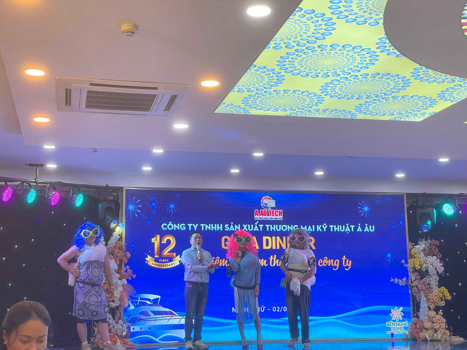 Văn nghệ gala