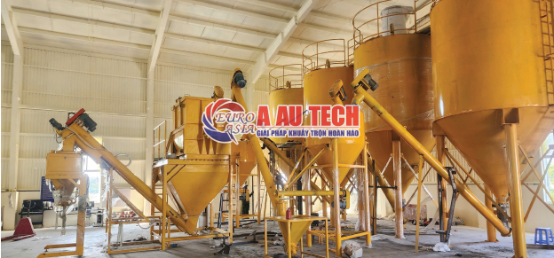 máy trộn bột 2 tầng kèm silo chứa liệu 20 tấn