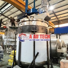 Gia công bồn khuấy sơn 5000 lít theo yêu cầu